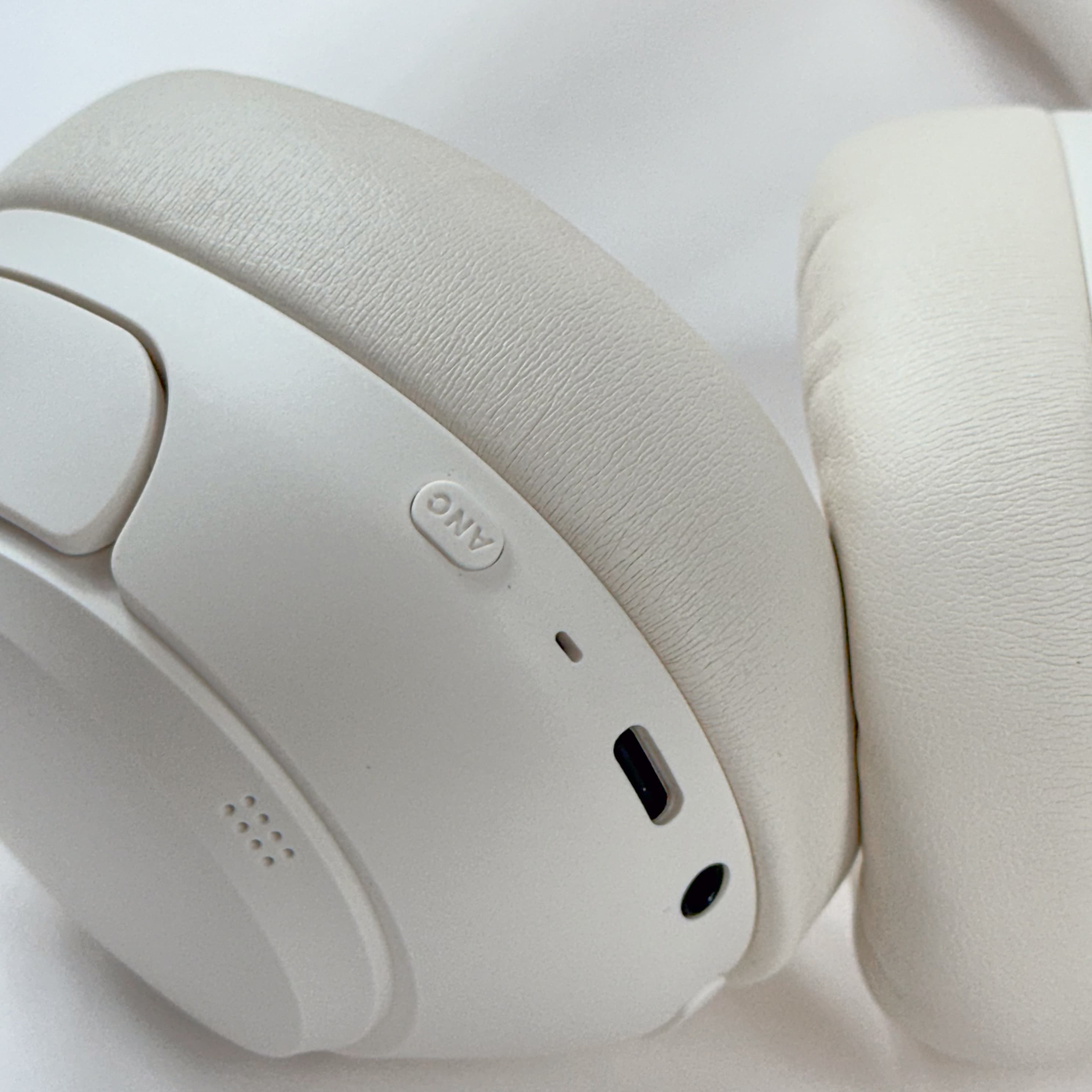 Headphone WZ‑08 Wearzone – ANC 40 h, Dobrável & Graves Potentes