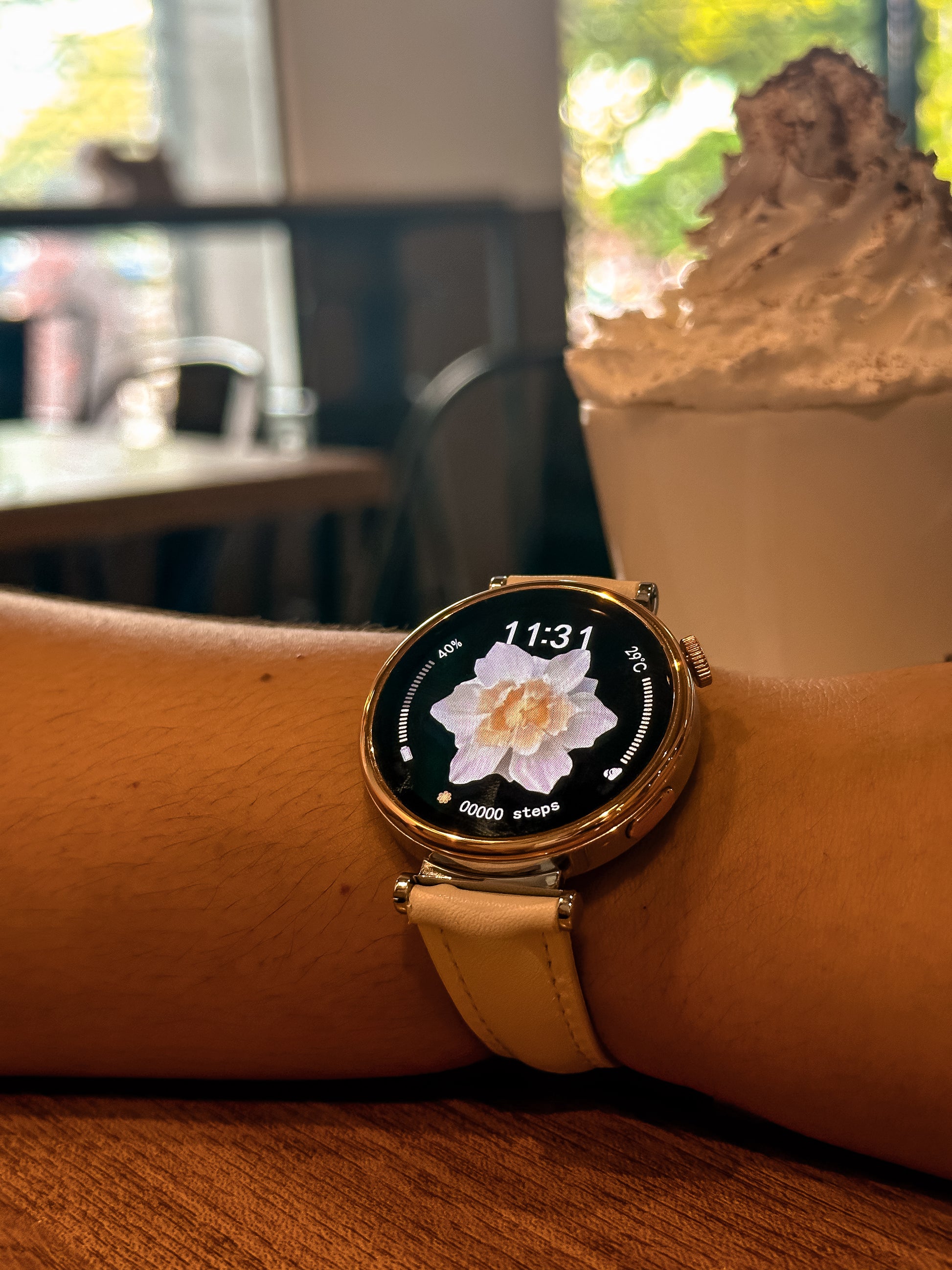 smartwatch-aurea-amoled-duas-pulseiras
1