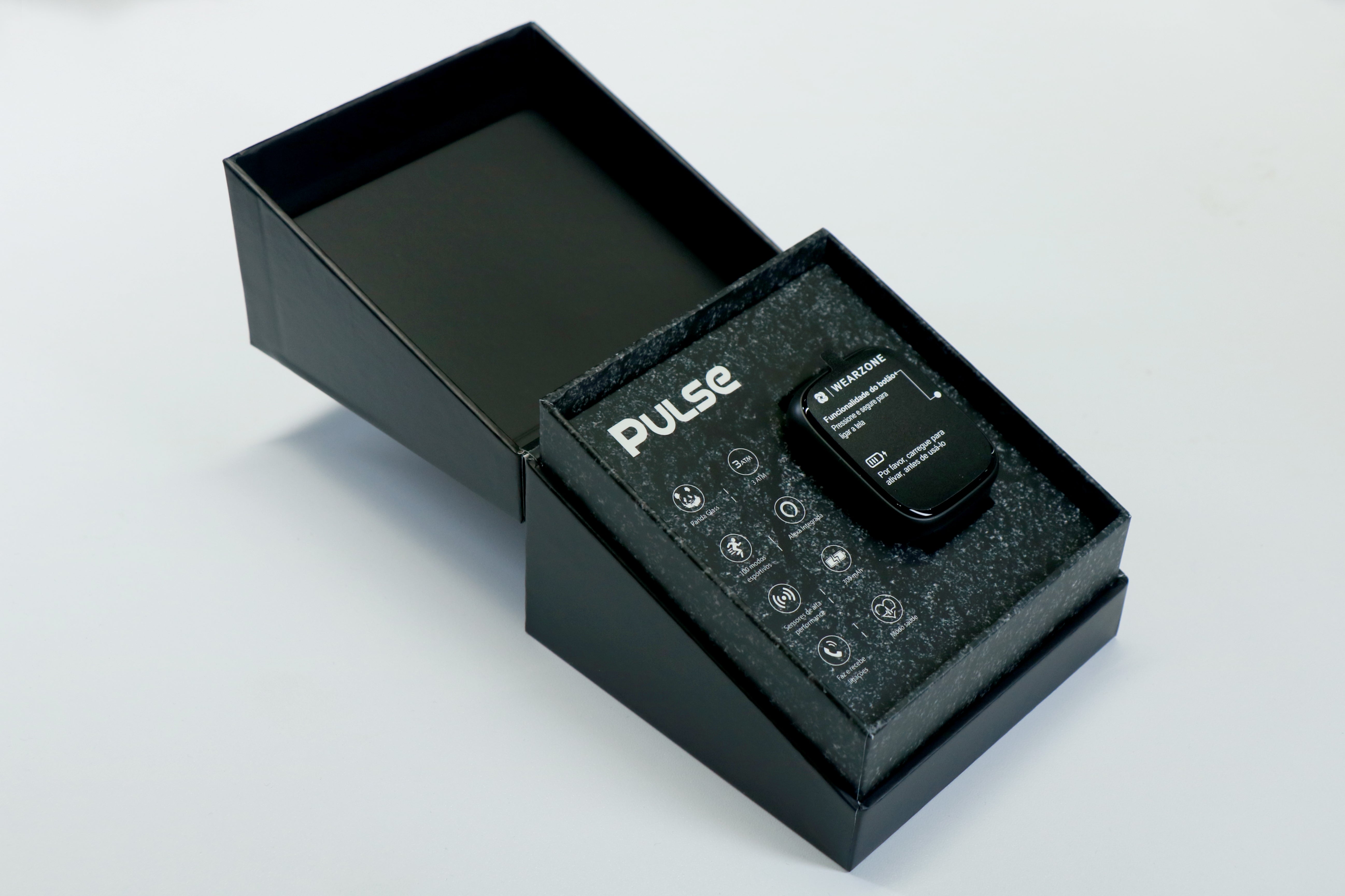 smartwatch-pulse-wearzone-alexa
1
